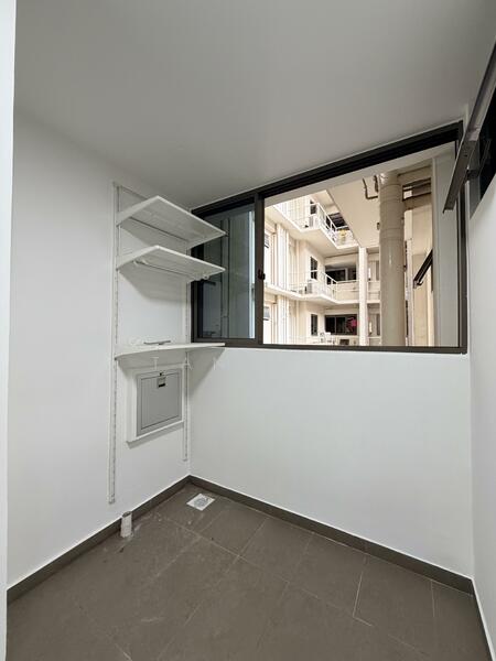 For Rent - Treasure Crest