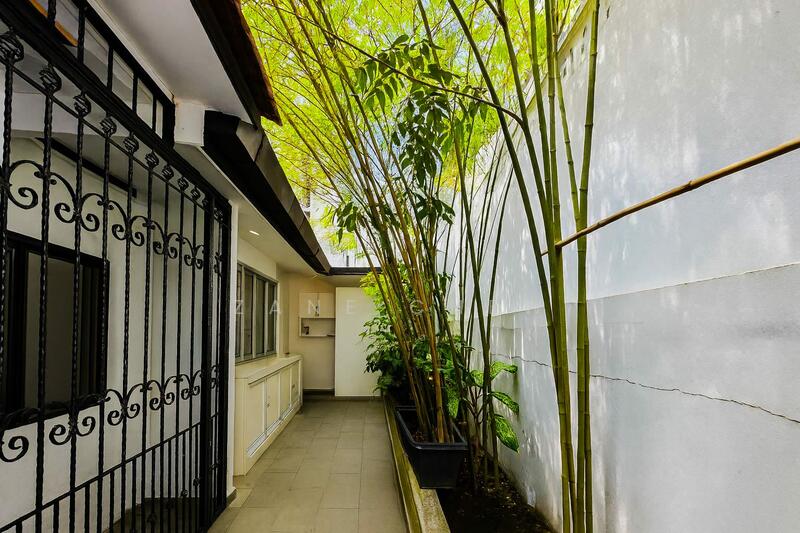 ⭐️⭐️Landed Semi D@Swanage Road, Walk to MRT, Swanage Road, 5 Bedrooms, 3,500 sqft, Semi-Detached House For Sale, by Zane Chew, 60188688 - Garden - PropertyGuru.com.sg