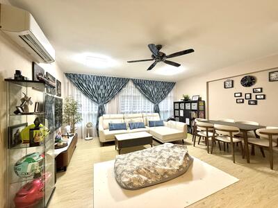 For Sale - 166A Yung Kuang Court