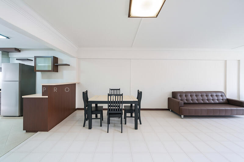 For Sale - 224 Yishun Street 21