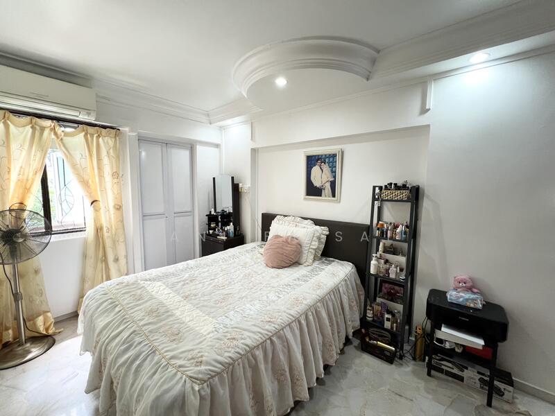 For Sale - 326 Woodlands Street 32