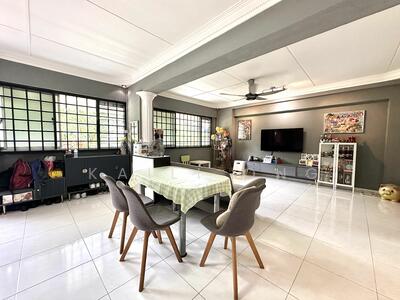 For Sale - 484 Pasir Ris Drive 4