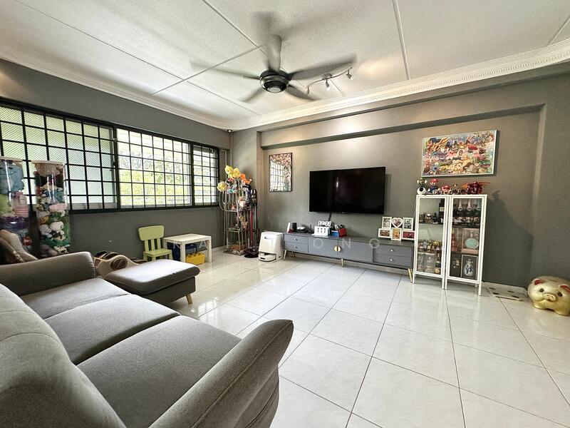 For Sale - 484 Pasir Ris Drive 4