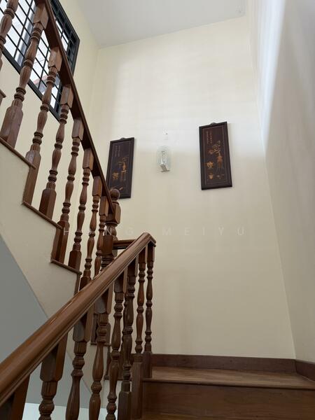 For Sale - Mugliston Hill