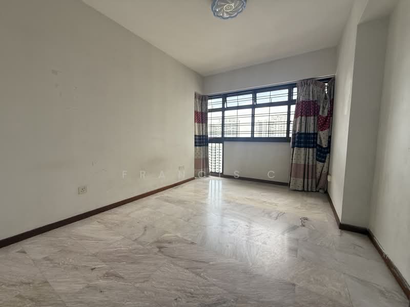 152 Lorong 2 Toa Payoh HDB Flat For Sale at S$ 1,240,000 | PropertyGuru Singapore - Interior