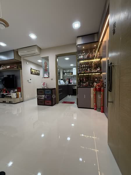 The Terrace, 88 Edgedale Plains, 3 Bedrooms, 1,076 sqft, Executive Condominium For Sale, by Hong Meiyu, 60189080 - Living Room - PropertyGuru.com.sg