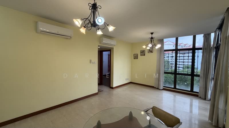 The Mayfair, 7 Jurong East Street 32, 2 Bedrooms, 926 sqft, Condominium For Sale, by Darren Lim, 60189241 - Living Room - PropertyGuru.com.sg
