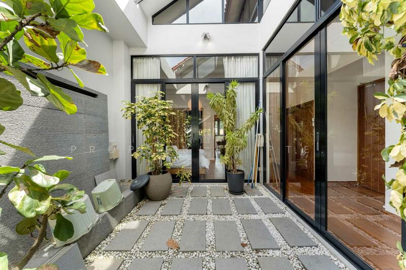 For Sale - Greendale Court