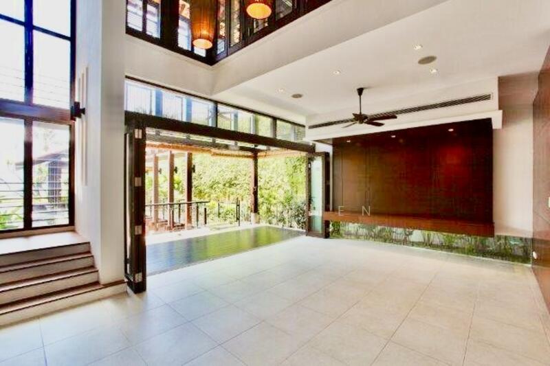 Ocean Drive Bungalow House For Sale at S$ 25,000,000 | PropertyGuru Singapore - Living Room