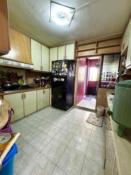 For Sale - 892B Woodlands Drive 50