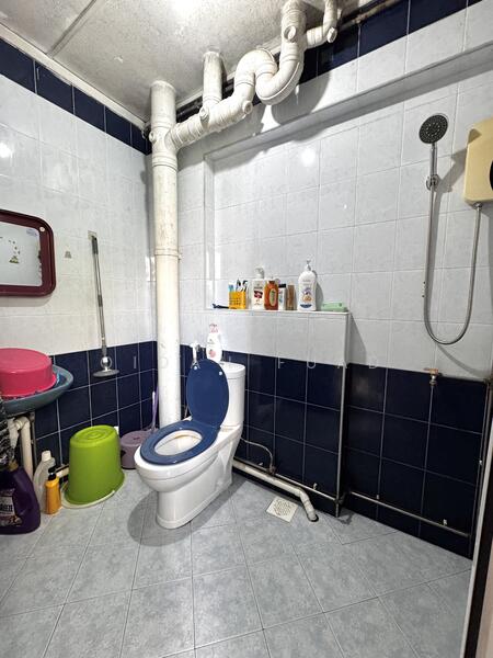 For Sale - 892B Woodlands Drive 50