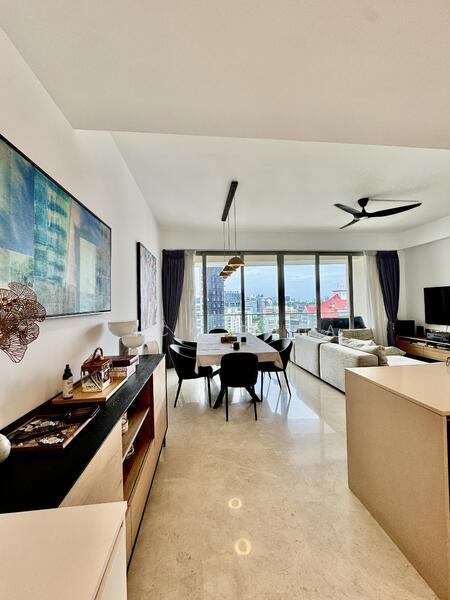 Efficient rectangular generous layout 