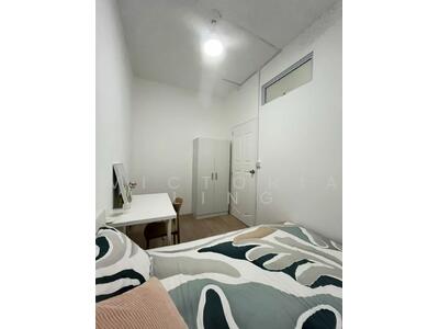 For Rent - Palm Lodge