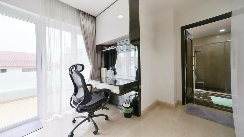 For Sale - D19 - Freehold Semi-D Kovan