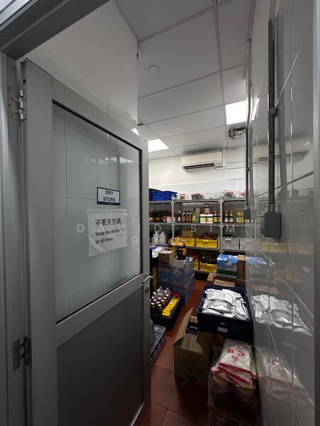 1 Woodlands Height, Woodlands Height, 5,089 sqft, Factory / Workshop (B2) For Rent, by David Sim BBM, 60189692 - Kitchen - CommercialGuru.com.sg