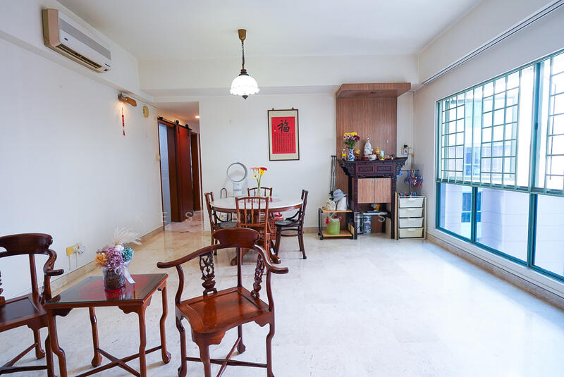 For Sale - Chantilly Rise