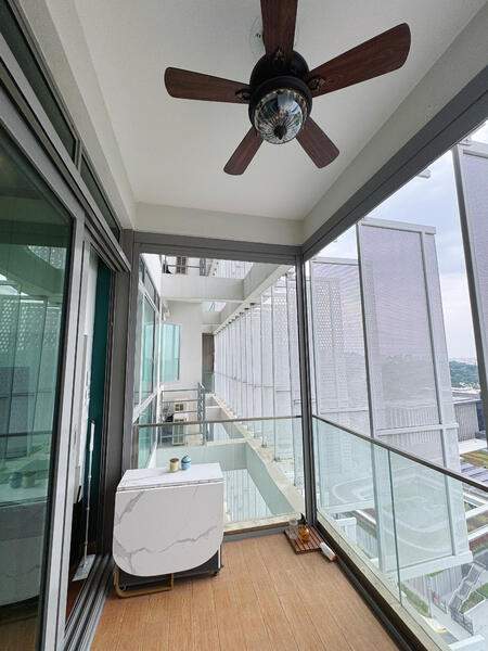 Kingsford Hillview Peak, 101 Hillview Rise, Dairy Farm / Bukit Panjang / Choa Chu Kang, 1 Bedroom, 549 sqft, Condominium For Rent, by Max Liu, 60189768 - Balcony - PropertyGuru.com.sg