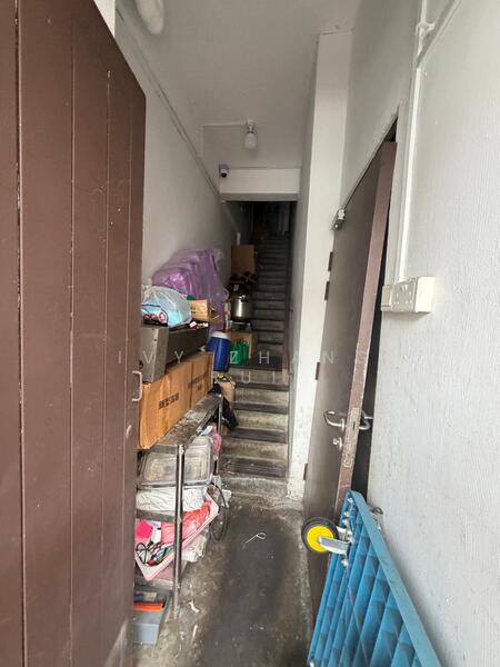 Bedok reservoir hdb shophouse with accommodation, Bedok / Upper East Coast, 1,646 sqft, Shop / Shophouse For Sale, by Ivy Zhang Rui, 60189804 - Corridor - CommercialGuru.com.sg