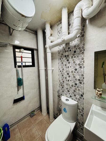 For Sale - 666 Woodlands Ring Road