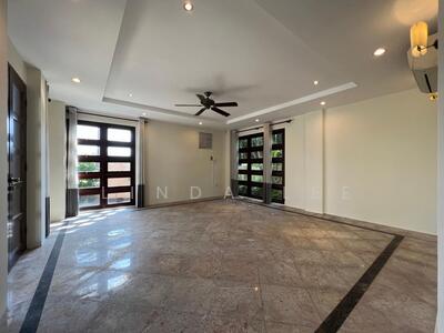 For Rent - Woodgrove Estate