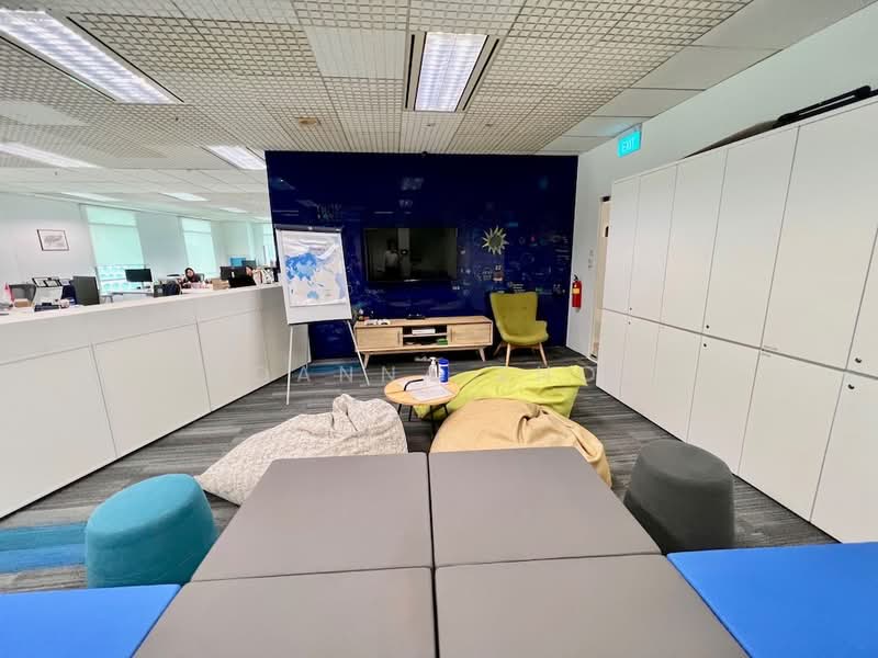 Bugis Junction Towers, 230 Victoria Street, Beach Road / Bugis / Rochor, 3,726 sqft, Office For Rent, by Joanna Zhou, 60190012 - Interior - CommercialGuru.com.sg