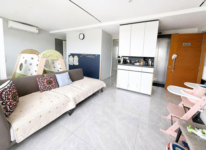 Esta Ruby, 500 Guillimard Road, Eunos / Geylang / Paya Lebar, 3 Bedrooms, 1,130 sqft, Condominium For Sale, by Shawn Lai, 60190105 - Living Room - PropertyGuru.com.sg
