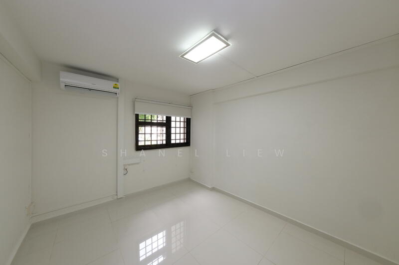 For Sale - 33 Marine Crescent