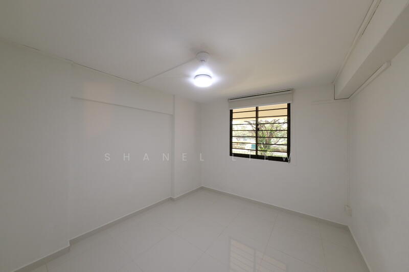 For Sale - 33 Marine Crescent