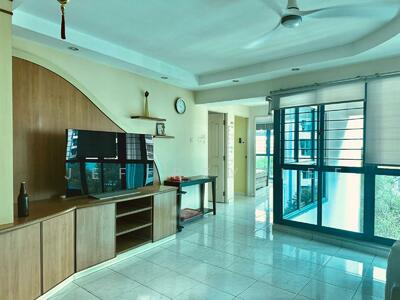 For Rent - 468C Admiralty Drive