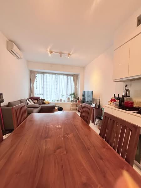 Altez Condominium For Sale at S$ 1,200,000 | PropertyGuru Singapore - Living Room