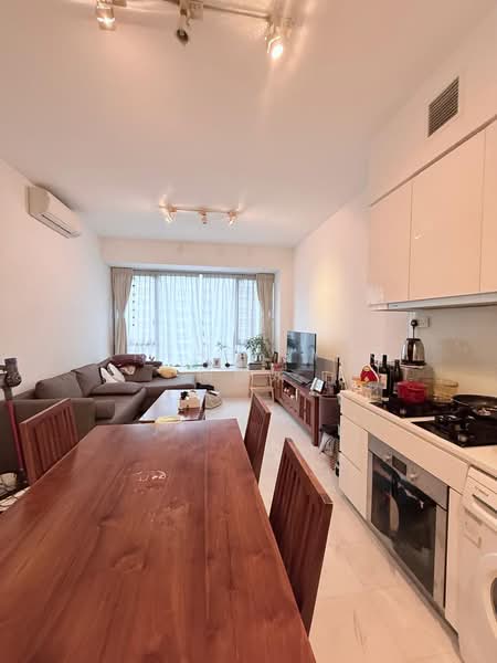 Altez Condominium For Sale at S$ 1,200,000 | PropertyGuru Singapore - Living Room