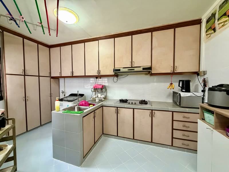 116B Rivervale Drive HDB Flat For Sale at S$ 607,000 | PropertyGuru Singapore - Kitchen
