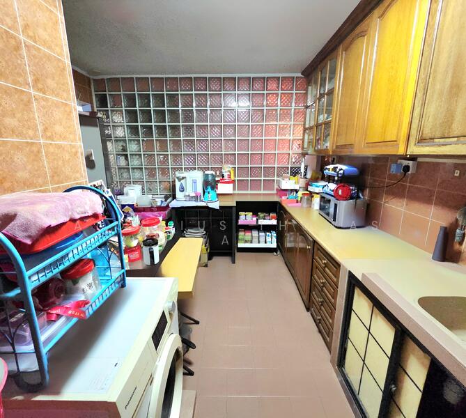 For Sale - 258 Yishun Street 22