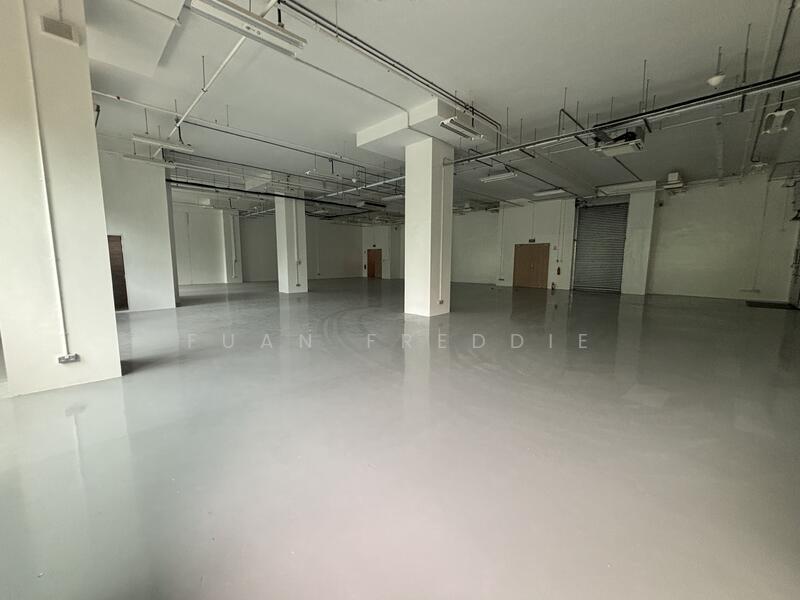 B1 Fully Fitted Ramp-up Unit for Rent @ Pasir Panjang, , 5,166 sqft, Light Industrial (B1) For Rent, by Fuan Freddie, 60190311 - Others - CommercialGuru.com.sg