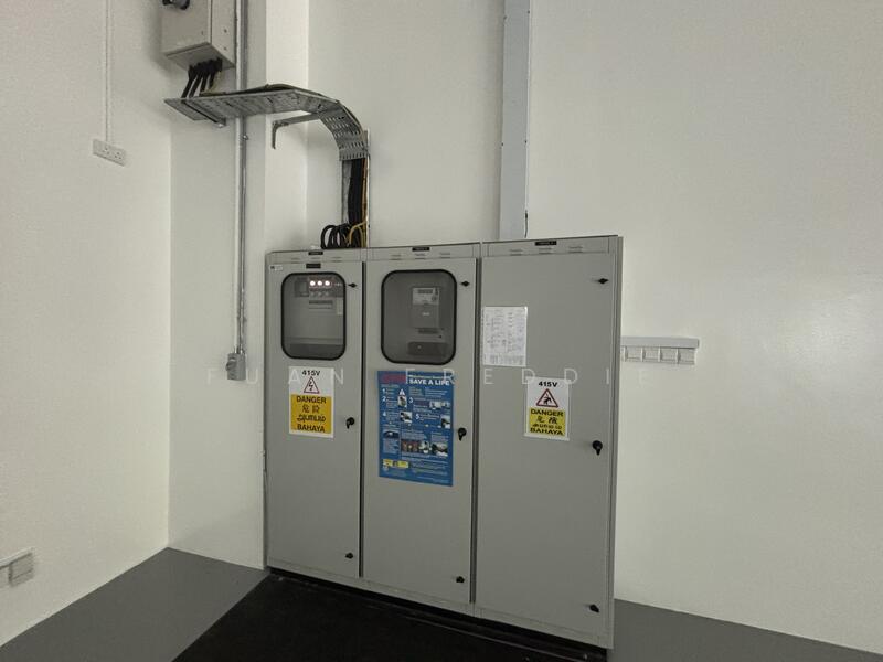B1 Fully Fitted Ramp-up Unit for Rent @ Pasir Panjang, , 5,166 sqft, Light Industrial (B1) For Rent, by Fuan Freddie, 60190311 - CommercialGuru.com.sg
