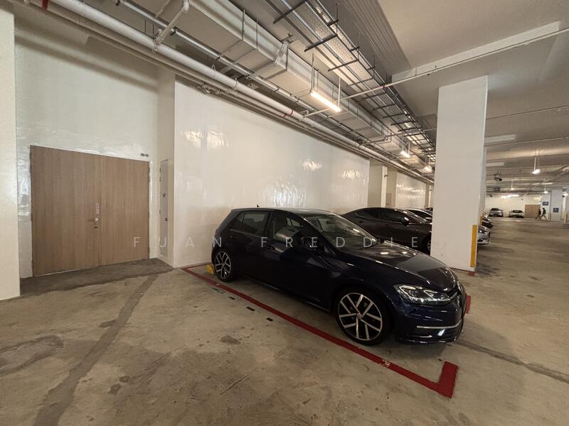 B1 Fully Fitted Ramp-up Unit for Rent @ Pasir Panjang, , 5,166 sqft, Light Industrial (B1) For Rent, by Fuan Freddie, 60190311 - CommercialGuru.com.sg