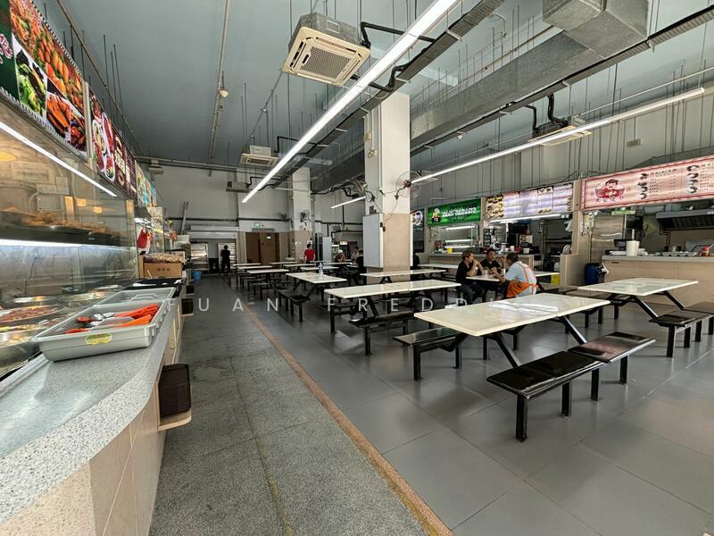 B1 Fully Fitted Ramp-up Unit for Rent @ Pasir Panjang, , 5,166 sqft, Light Industrial (B1) For Rent, by Fuan Freddie, 60190311 - CommercialGuru.com.sg