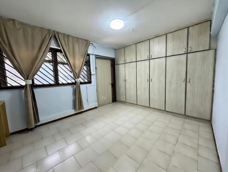 305 Jurong East Street 32 HDB Flat For Sale at S$ 610,000 | PropertyGuru Singapore