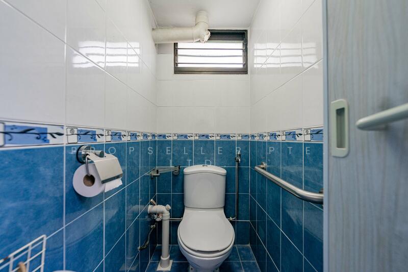 For Sale - 72 Geylang Bahru