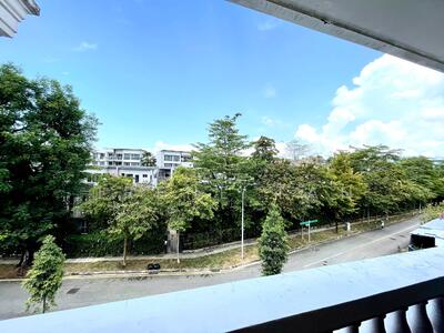 For Rent - Landed whole floor for rent