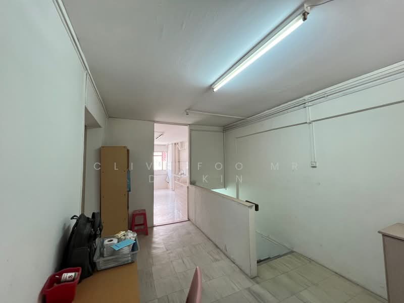 For Rent - 323 Bukit Batok Street 33