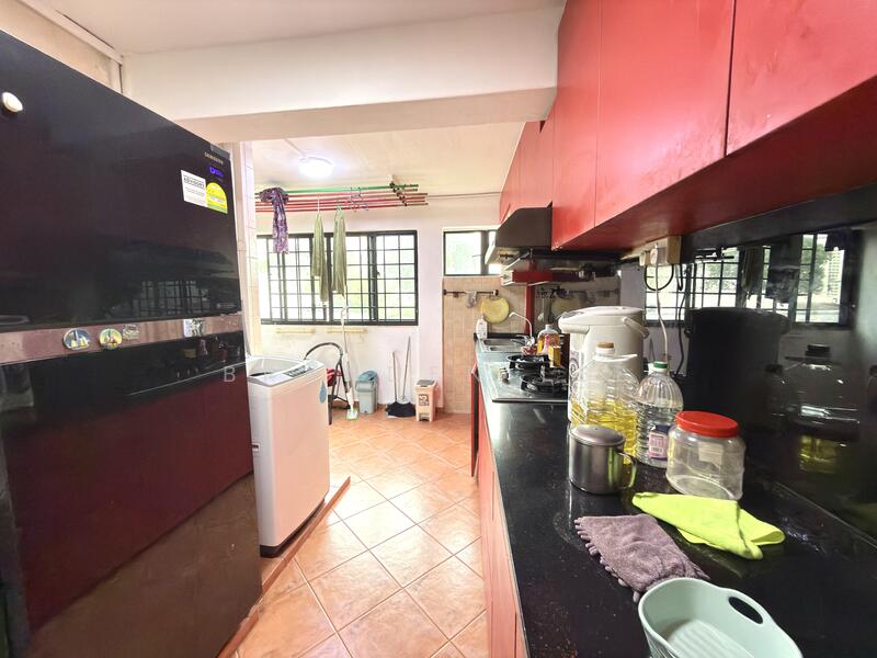 For Rent - 168A Queensway