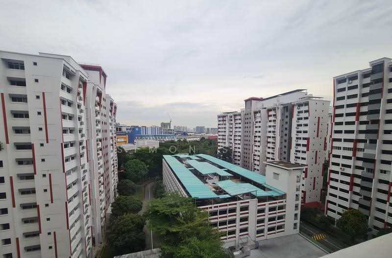 279 Toh Guan Road, 279 Toh Guan Road, Boon Lay / Jurong / Tuas, 3 Bedrooms, 1,302 sqft, HDB Flat For Sale, by Simon Sim, 60190762 - Exterior - PropertyGuru.com.sg