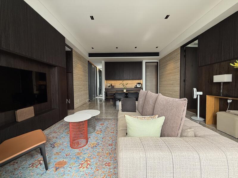 For Sale - Martin Modern