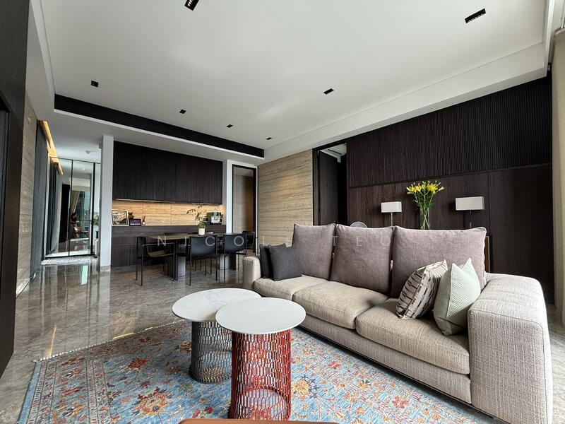 For Sale - Martin Modern