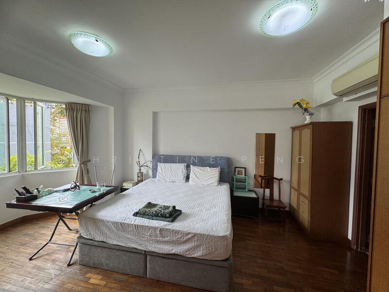 For Rent - Emerald Garden