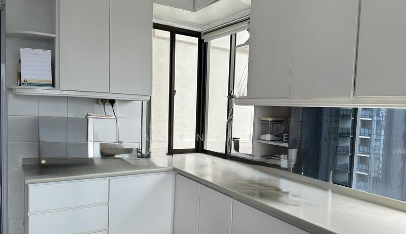 Balmoral Point Apartment For Sale at S$ 6,500,000 | PropertyGuru Singapore - Kitchen