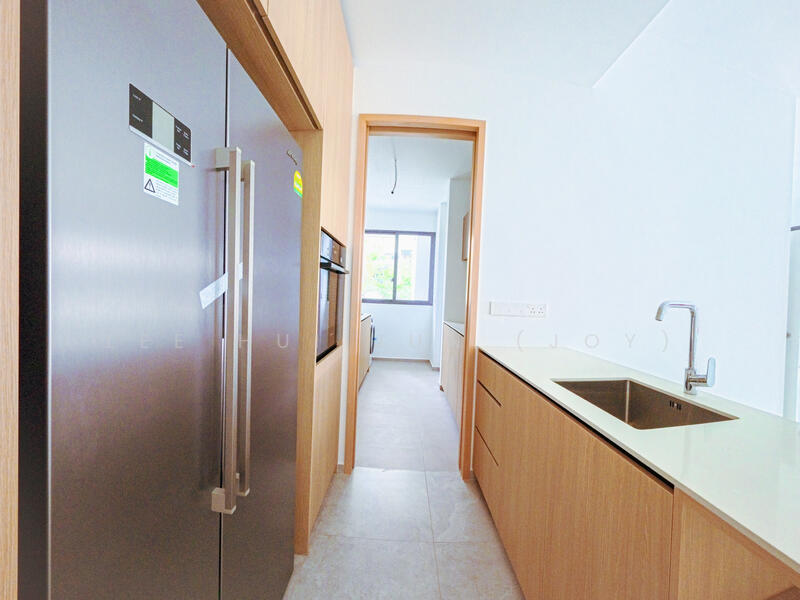 Two door fridge with island