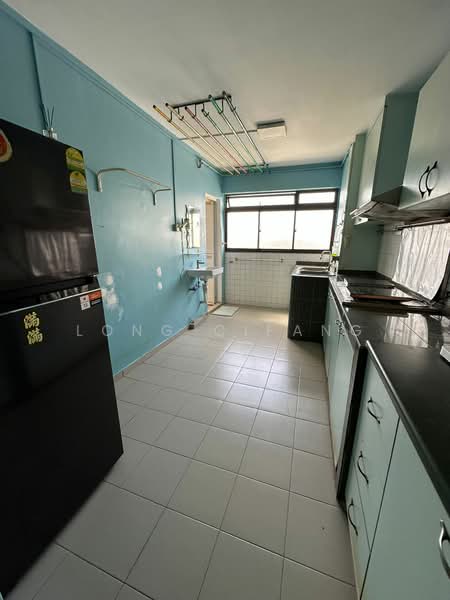 646 Yishun Street 61 HDB Flat For Sale at S$ 520,000 | PropertyGuru Singapore