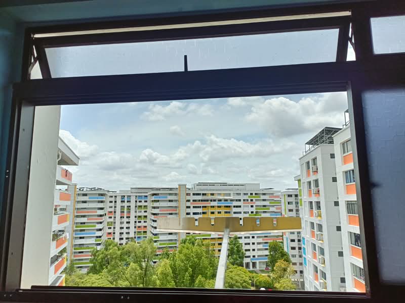 646 Yishun Street 61 HDB Flat For Sale at S$ 509,000 | PropertyGuru Singapore - Exterior